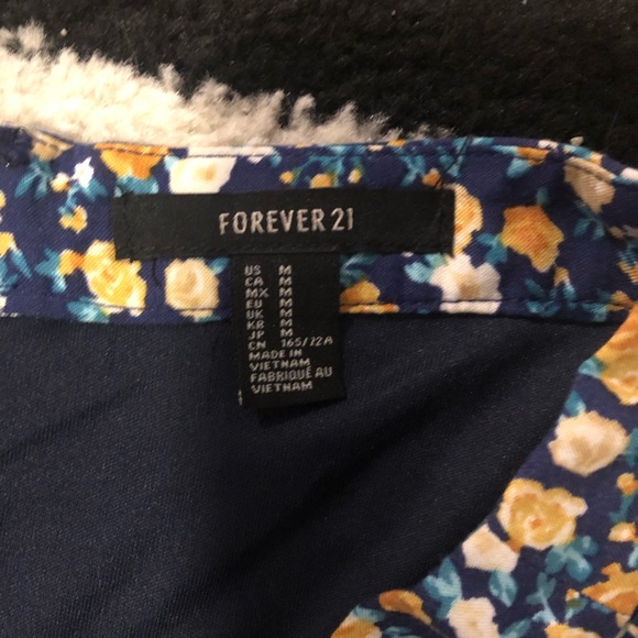 High waisted forever21 skirt - Picture 4 of 4